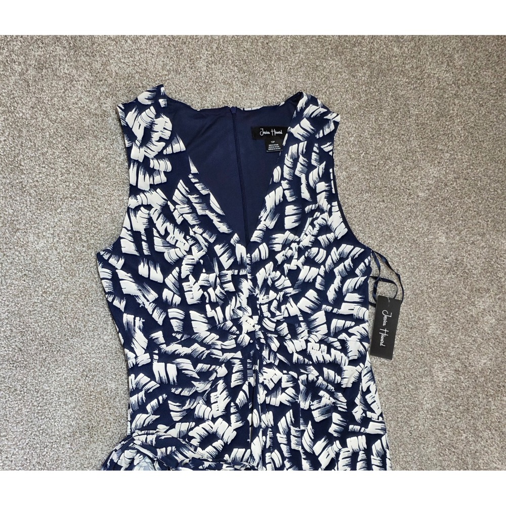 Jessica Howard Navy White Abstract Print Maxi Dress V-Neck Knot Front 12P
394 - Picture 3 of 7